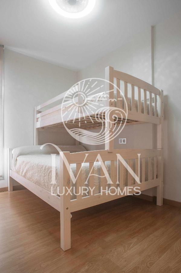 Casa Oromar Ivan Luxury Homes Chalet Adosado オロペサ・デル・マール エクステリア 写真